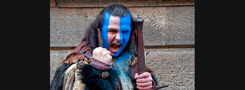 Hombre disfrazado de Braveheart