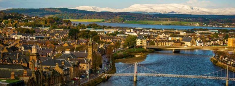 Paisaje de Inverness en Escocia, Reino Unido