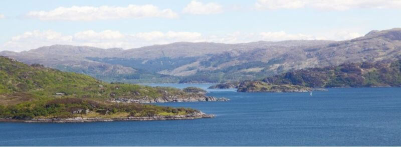 Loch Sunart en el oeste de Escocia