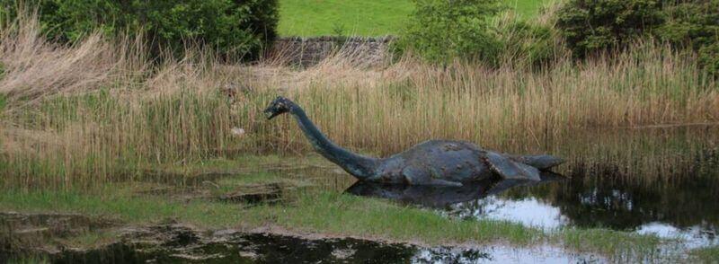 Nessie en el Lago Ness de Escocia